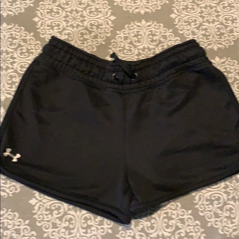 Under Armour black light sweat pant shorts size M